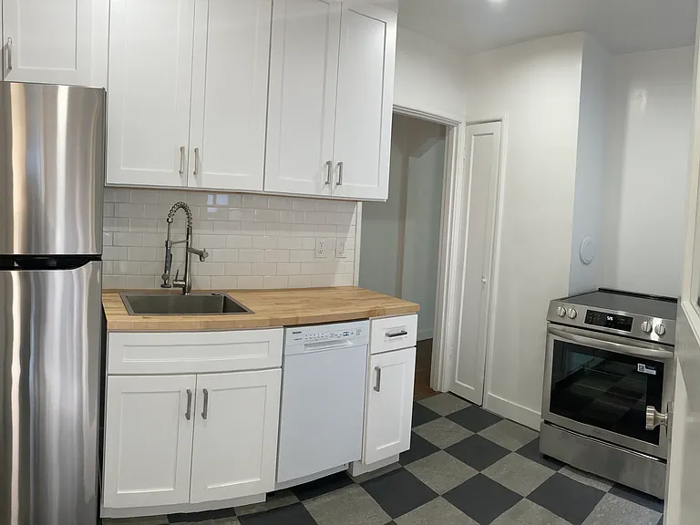 1013 Berrellesa St #1013 — Photo 2