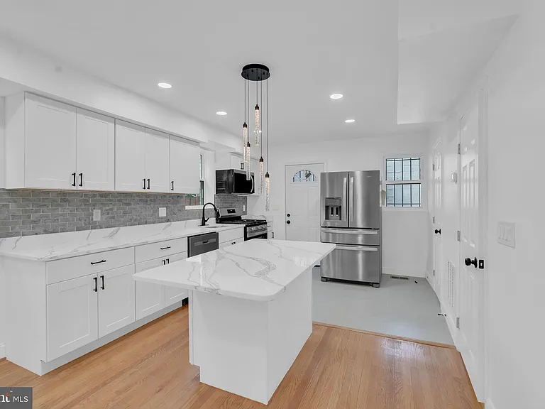 518 Oglethorpe St NE — Photo 12