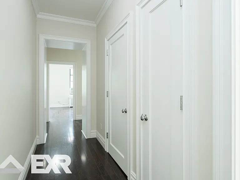526 W 111th St #4CC — Photo 12