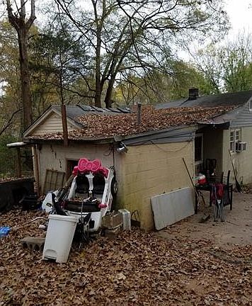 4th image of 418 Queens Ct