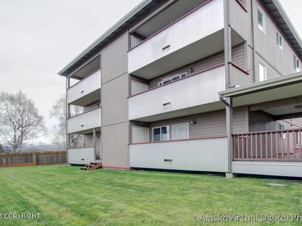 123 E 24th Ave APT 7, Anchorage, AK 99503