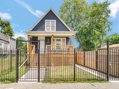 6825 S Winchester Ave, Chicago, IL, 60636