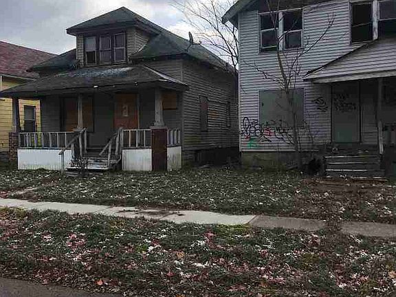 6423 Clifton