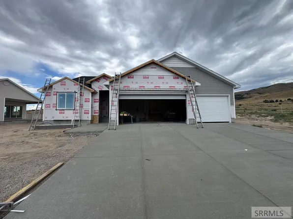 3040 Alexandre Dr, Pocatello, ID 83204