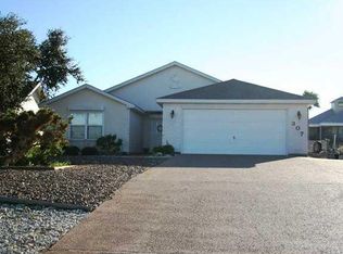 307 Windjammer St, Rockport, TX 78382