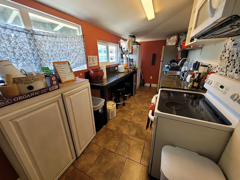407 S 5th St #3 — Photo 17