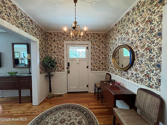 12th image of this home