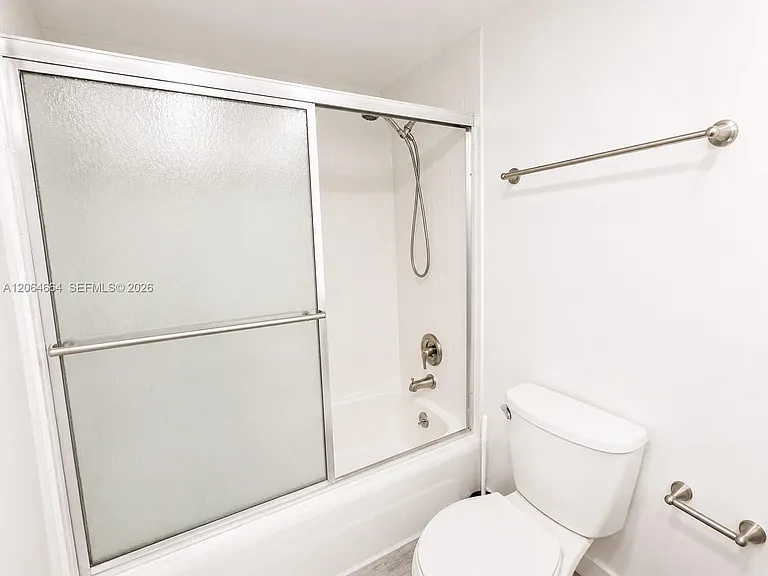250 174th St #510 — Photo 9