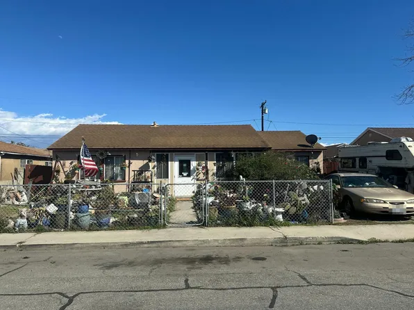 2141 Hughes Dr, Oxnard, CA 93033