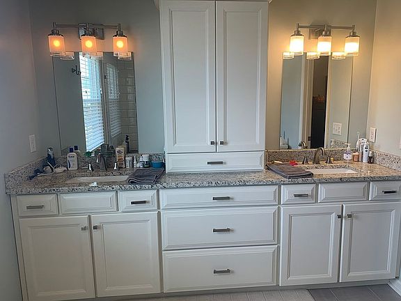 4th image of 8506 Horseshoe Bend Ln