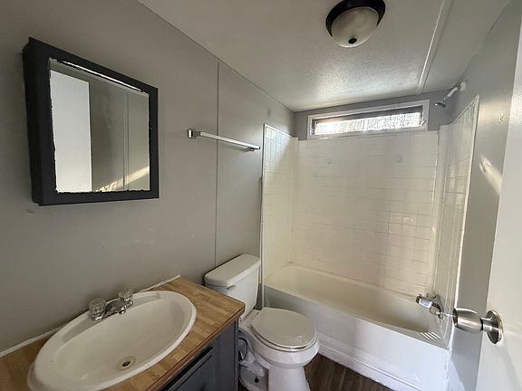 2nd image of 190 Ivycrest St Lot 11