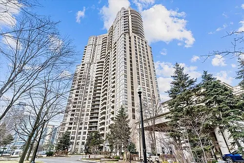 35 Kingsbridge Garden Cir Photo 1