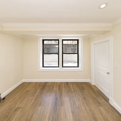 Rented by Corcoran | media 27