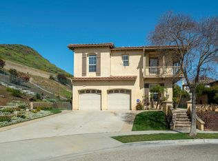 8 Via Mariposa, Thousand Oaks, CA 91320
