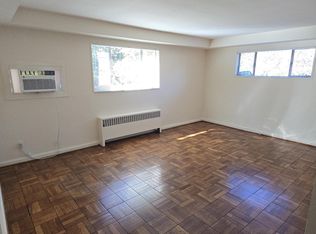 Battery Gardens, Bethesda, MD 20814