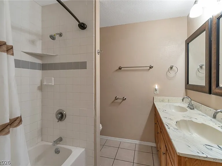 3472 Townhouse Dr — Photo 17