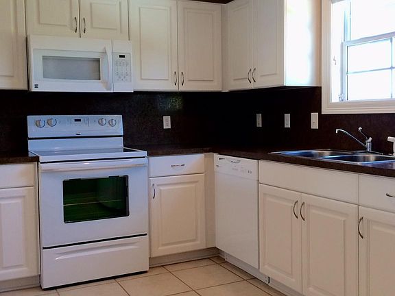 4th image of 516 Lilleon Ln APT 5
