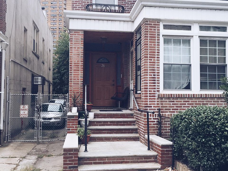 2nd image of 26 Stoddard Pl