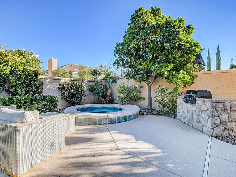308 Round Stone Ct — Photo 67