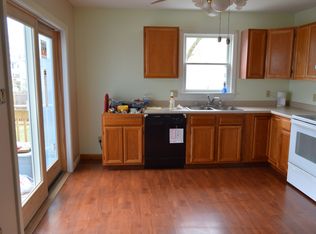 254 Pratt St, Fairfield, CT 06824
