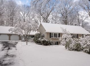 14 Turner Ridge Rd, Marlborough, MA 01752