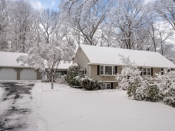 14 Turner Ridge Rd, Marlborough, MA 01752