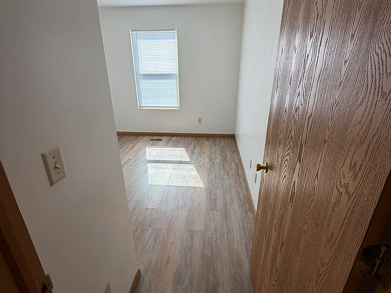 420 Johnston St #1 — Photo 37