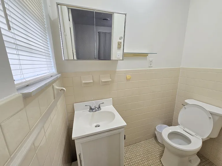 Master Bedroom Half Bathroom