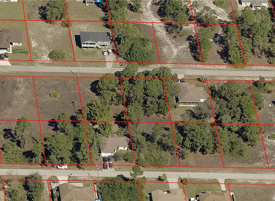 2nd image of 3213 28th St SW