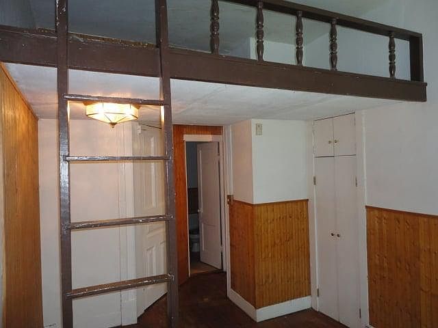 2nd image of 620 Madison Ave APT 2