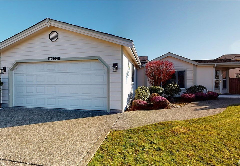Welcome to your new home in Park Lane Court!