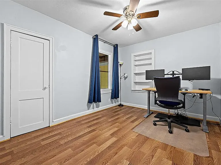1117 NW 44th Ave #1 — Photo 9