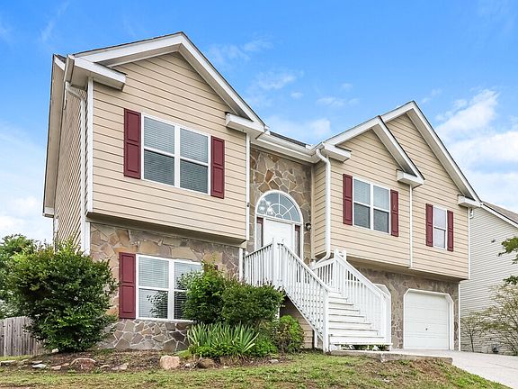 4th image of 55 Richmond Dr
