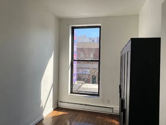 Rented by Comfort Properties Inc | media 8