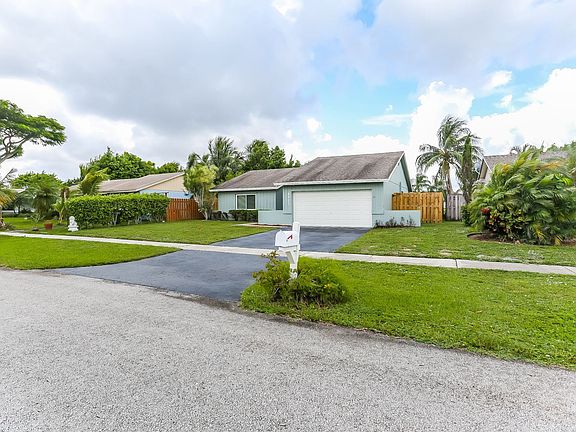 553ed4a5-5d91-4c28-b2b8-03fc1757b8ac-w_1500-h_1000