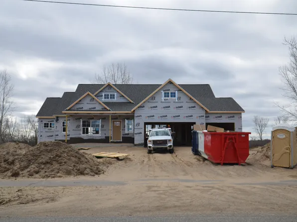 14468 Quincy St, Holland, MI 49424