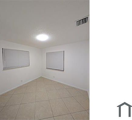 4th image of 711 14th St #A