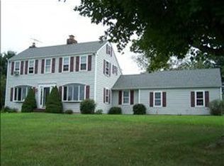 36 Baptist Church Rd, Hampton, NJ 08827