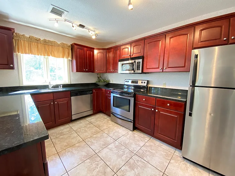 175 Eastern Ave #204 — Photo 37