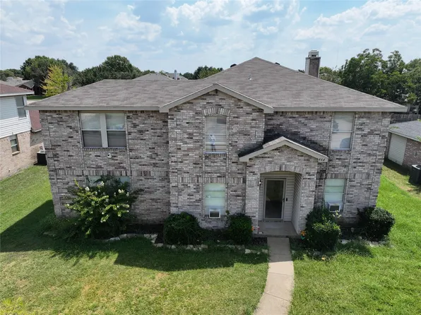 664 Lowe Dr, Cedar Hill, TX 75104