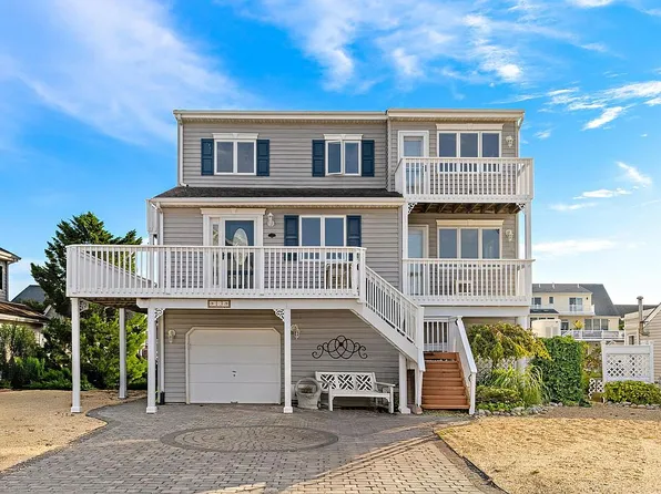 13 Maryland Rd, Little Egg Harbor, NJ 08087