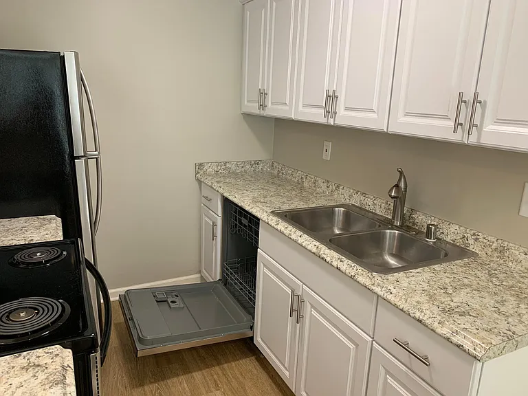 4146 Swift Ave #3 — Photo 5