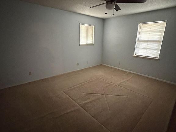 3rd image of 209 Morningside Dr