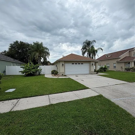 24312 Silkbay Ct — Photo 2