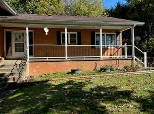 643 Valley View Dr, Morgantown, WV 26505