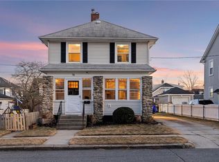 16 Leah St, North Providence, RI 02911