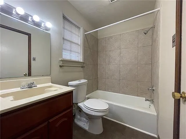4204 Chateau Blvd #A — Photo 12