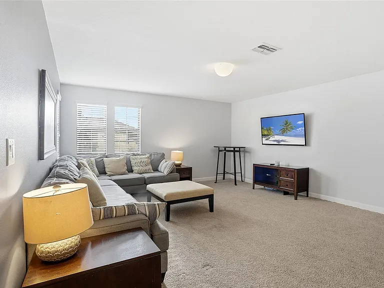 9039 Shadow Mountain St — Photo 37