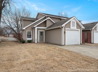 9 Yardley Ct, Glendale Heights, IL