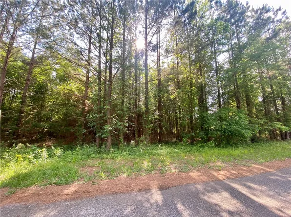 31A Hattons Ford Rd, Townville, SC 29689